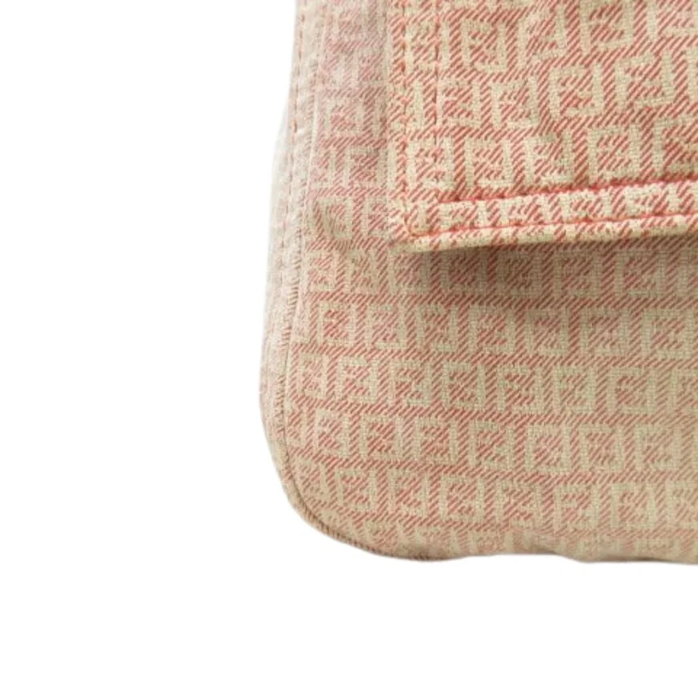 FENDI Mamma Baguette - Pink in Glitter - Picture 5 of 10